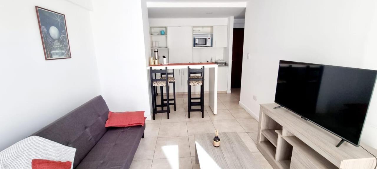 Edificio Del Poeta Apartment *