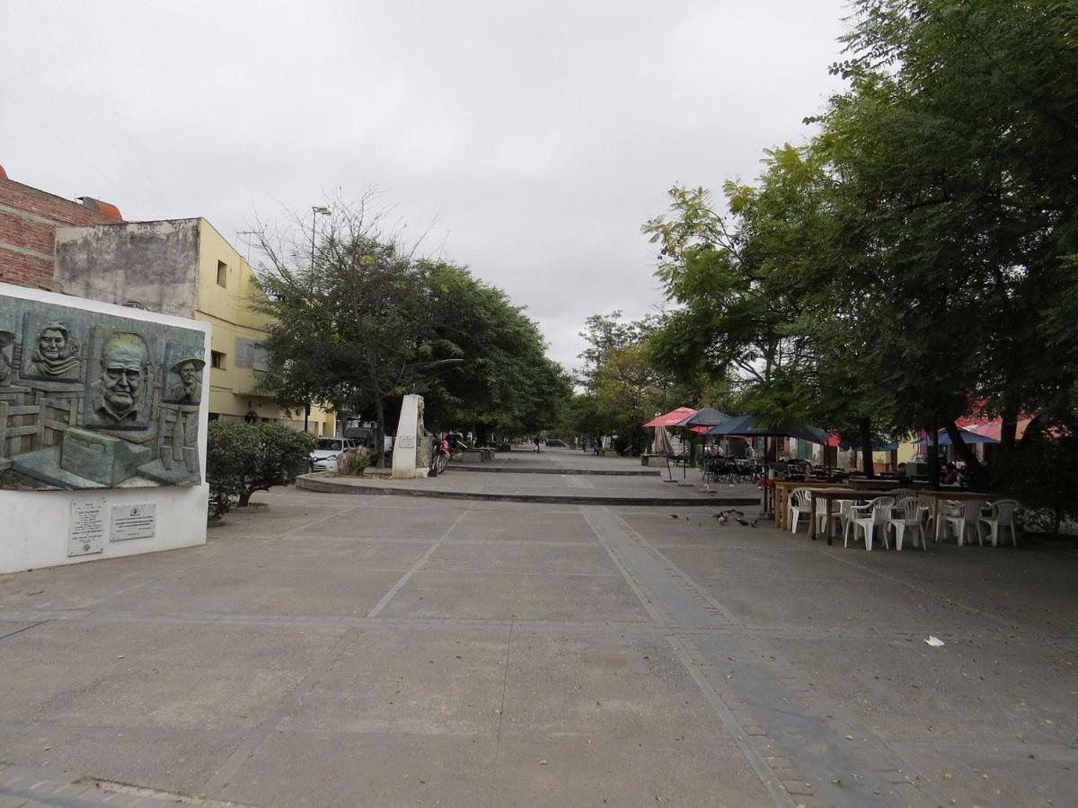 Edificio Del Poeta Apartment *